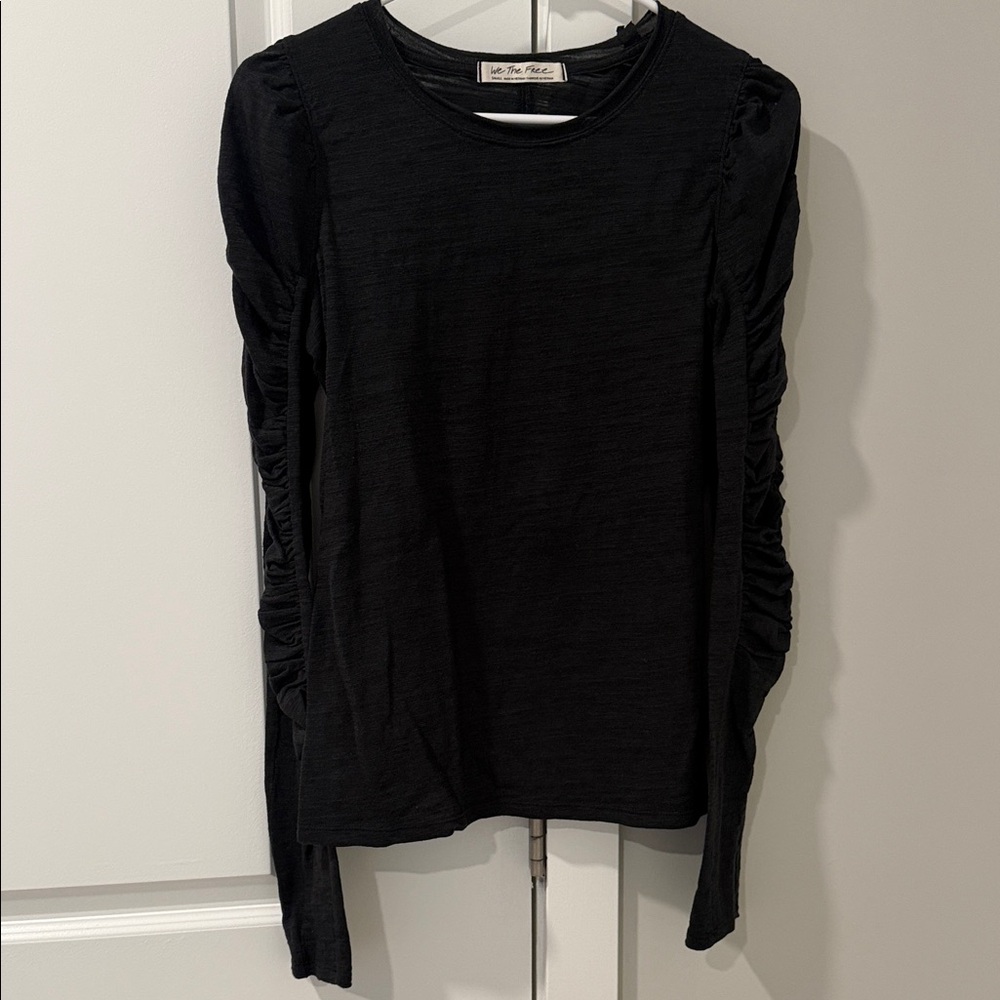 We The Free Black Ruched Long Sleeve Top